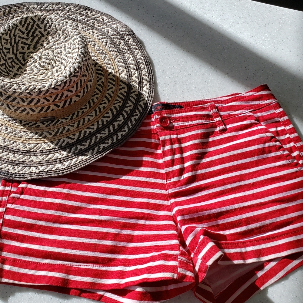 Red shorts juniors size 9